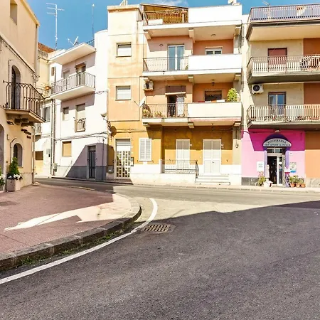 Guesthost - Seaview Terrace Sunny Appartement